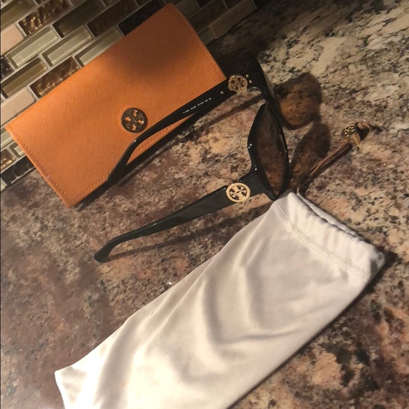 Tory Burch Accessories - Tory Burch (TY  7059) Sunglasses